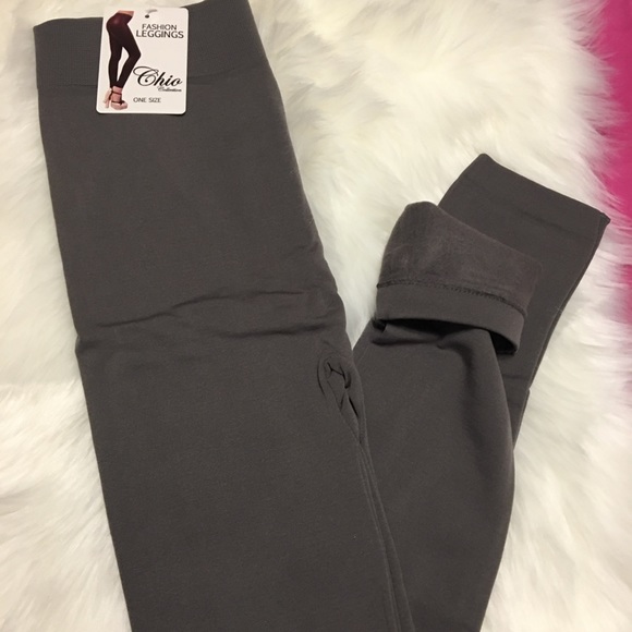 NWT. Gray Fleece Lined Leggings - Picture 2 of 4